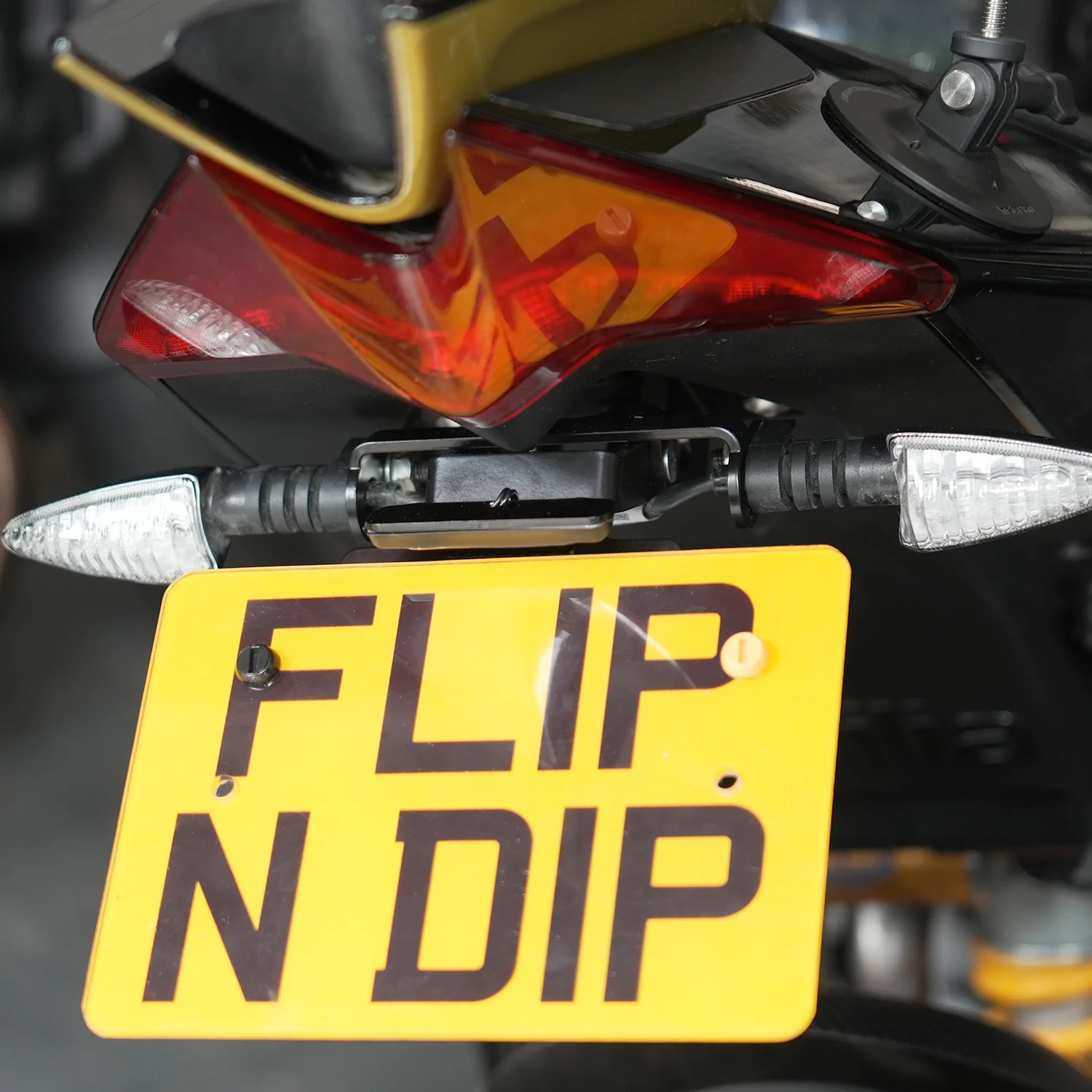 Aprilia RSV4 - Image 6