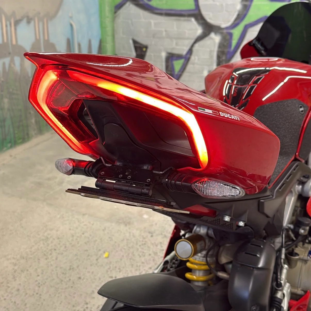 Ducati Panigale V2/V4 - Image 11