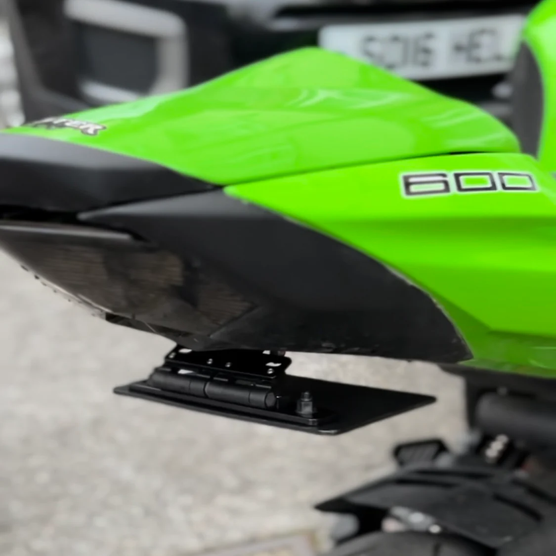 Kawasaki ZX6R - Image 4