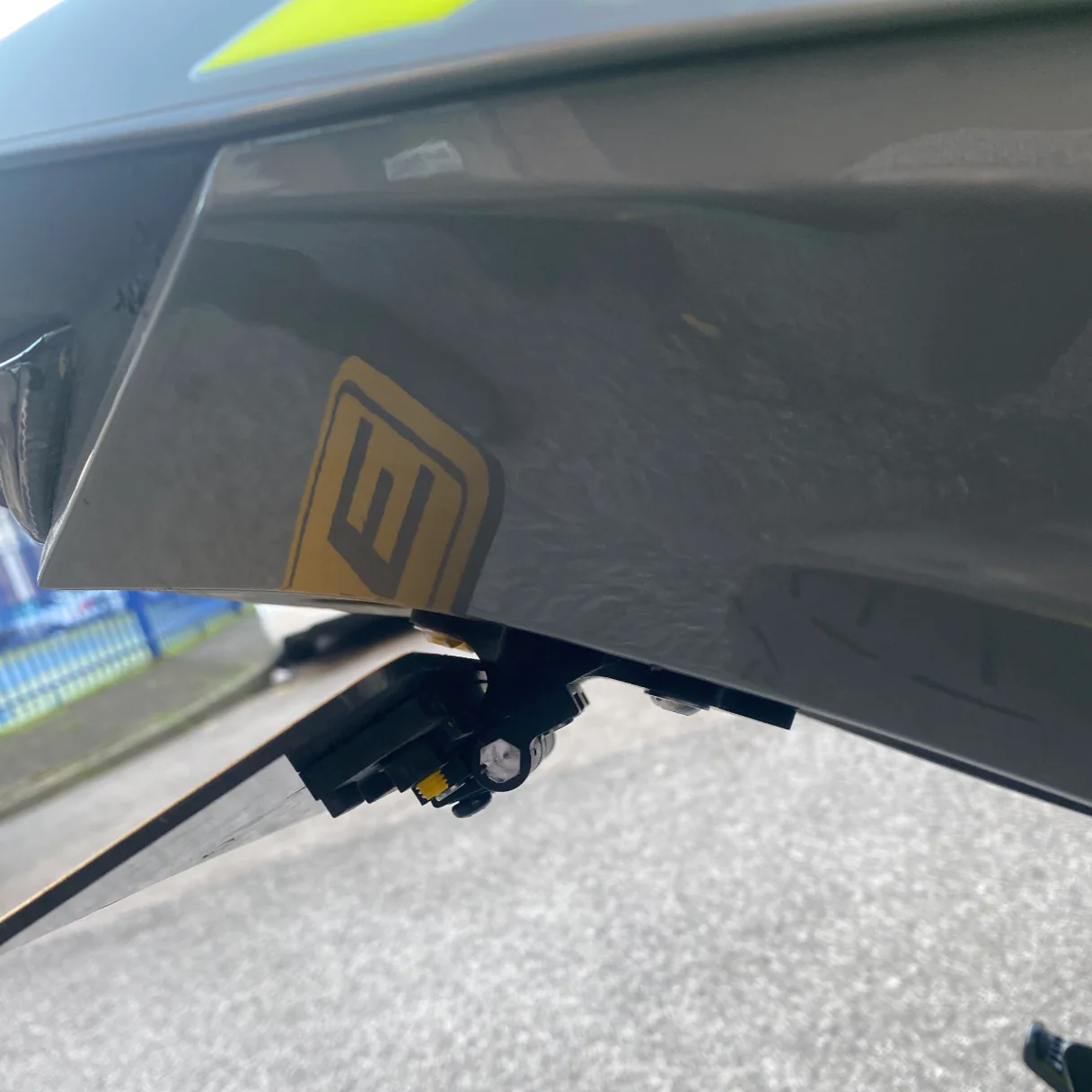 Kawasaki ZX10R - Image 3