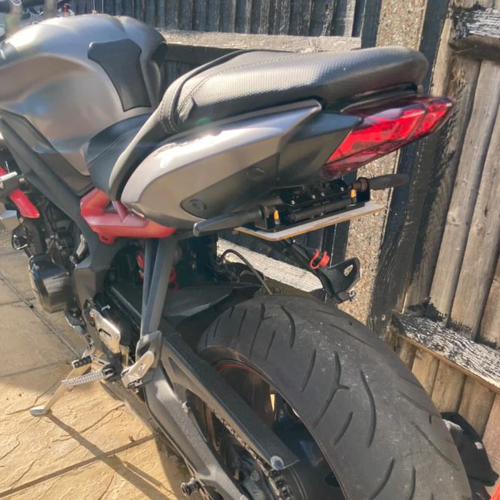 Triumph Street Triple 675/765 - Image 4