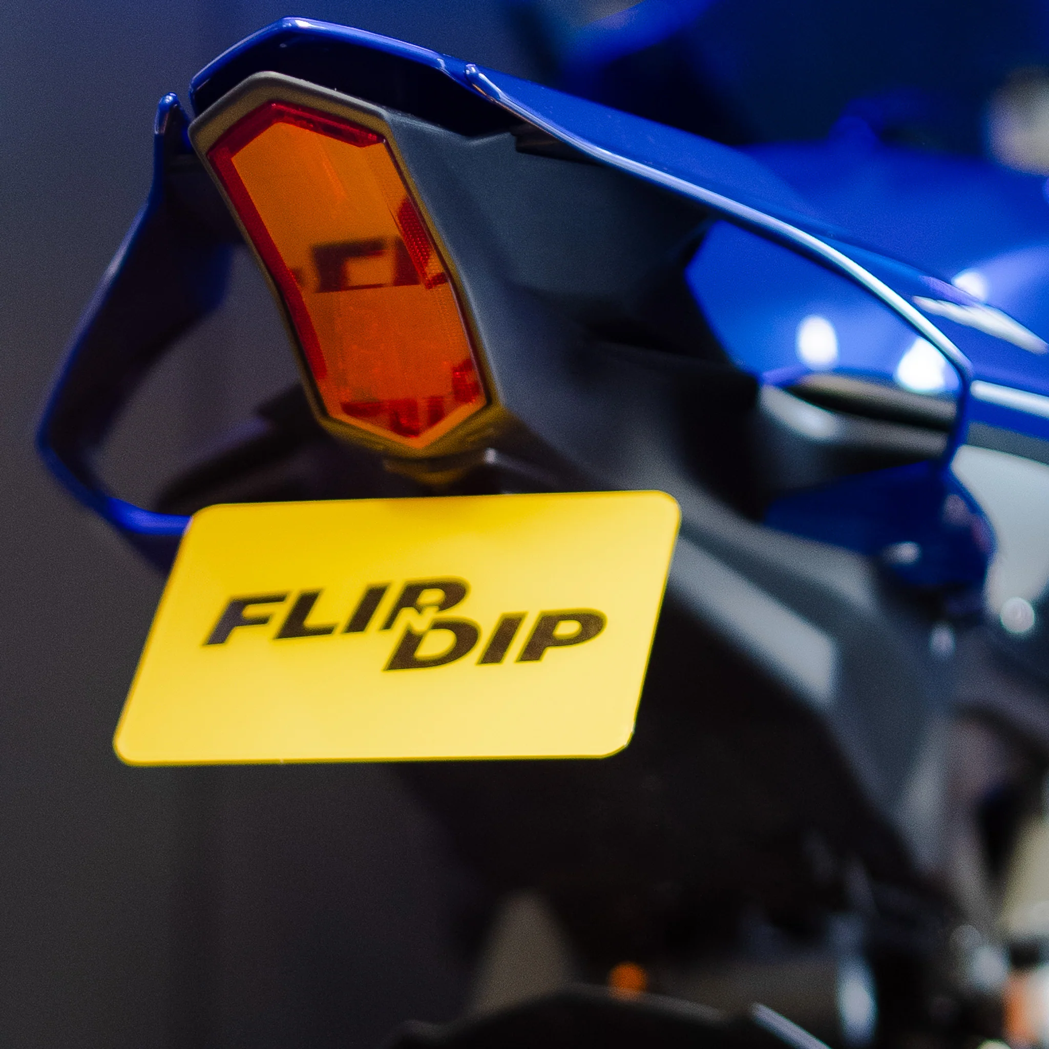 Yamaha R1 - Image 3