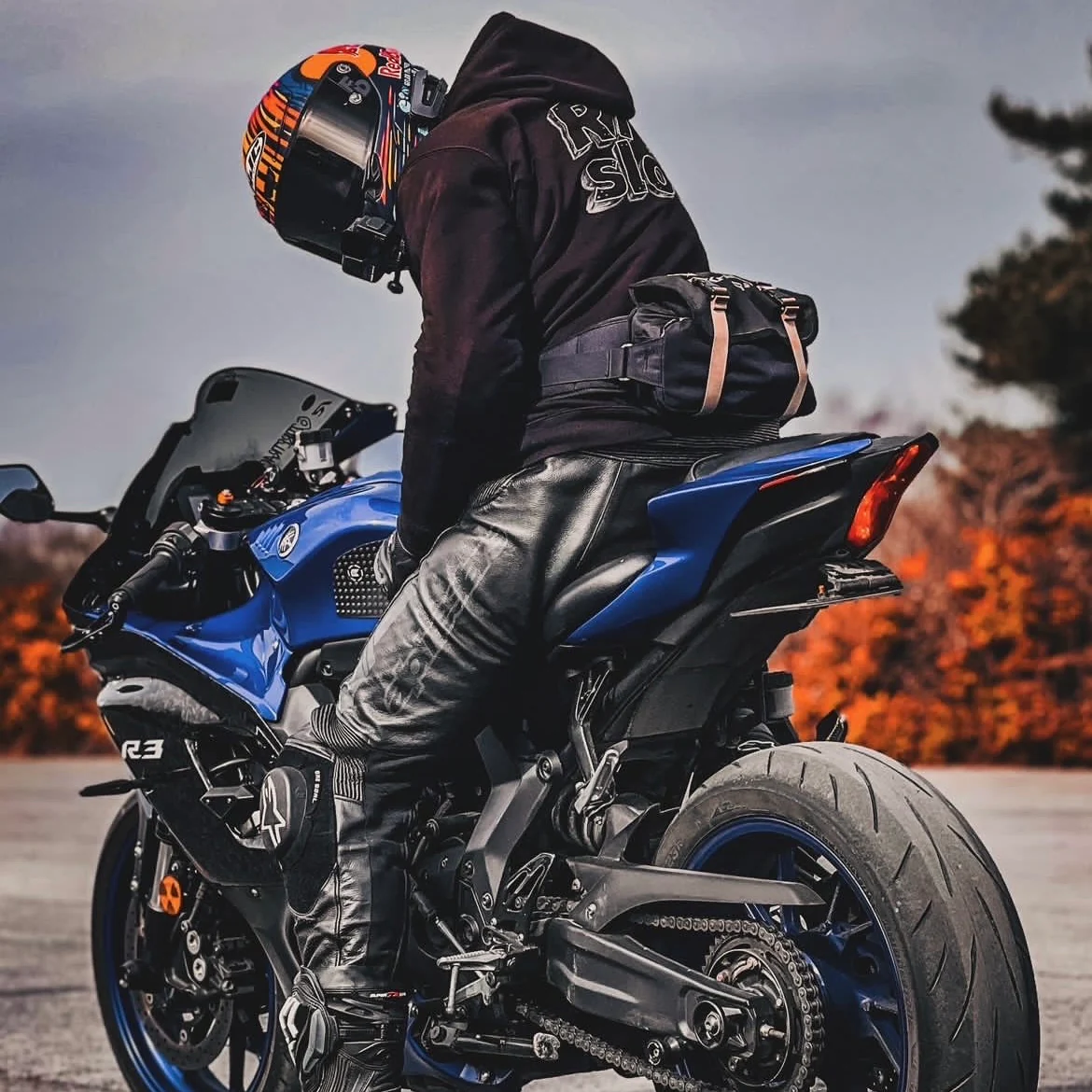 Yamaha R3 - Image 3
