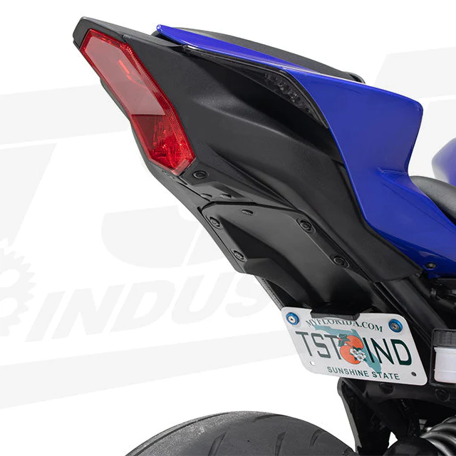 Yamaha R7 Integrated Rear Light - Image 7